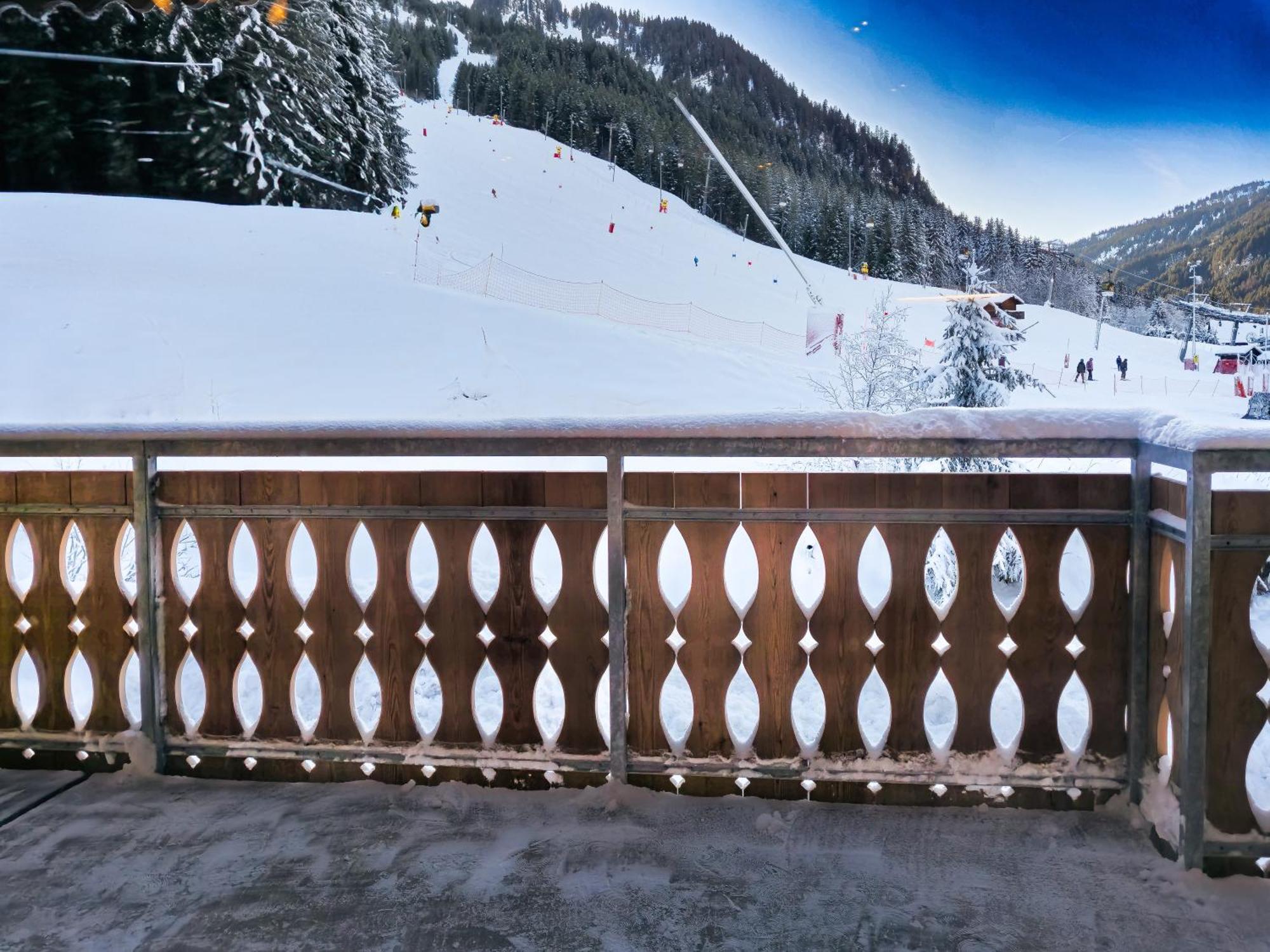 L'Etoile Du Linga Apartment Châtel Екстериор снимка